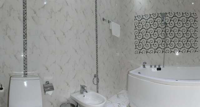 Отель Hotel Leotel Львов-12