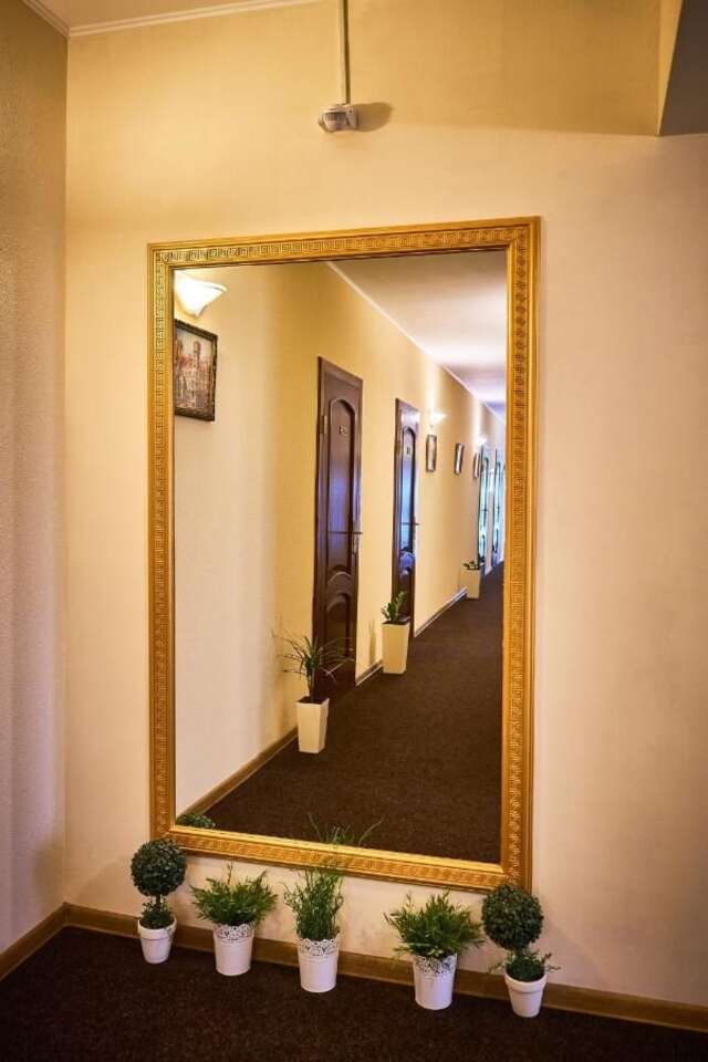Отель Hotel Leotel Львов-25